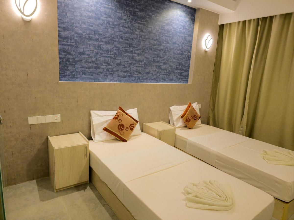 Arora View Hotel Maafushi Exterior photo
